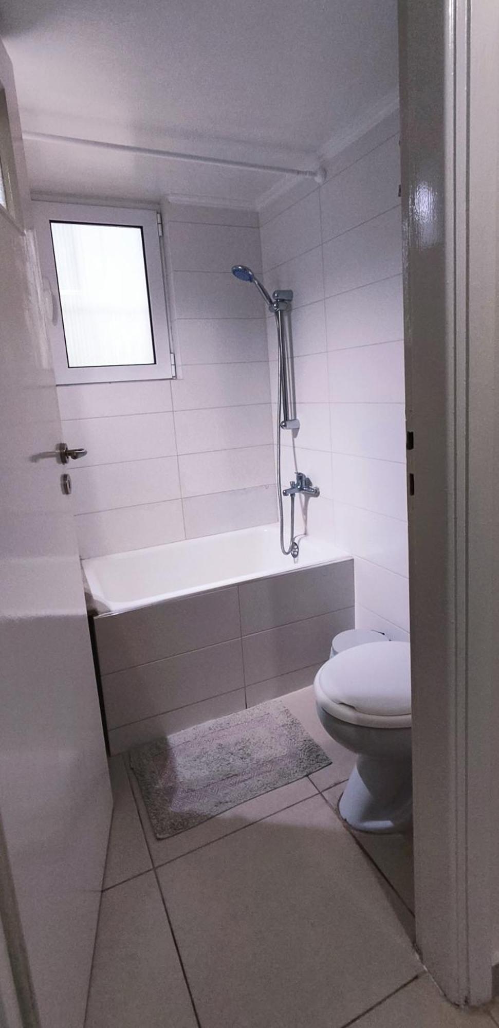 Next To Metro! Bright Apartment With Fully Equipped Kitchen Афины Экстерьер фото
